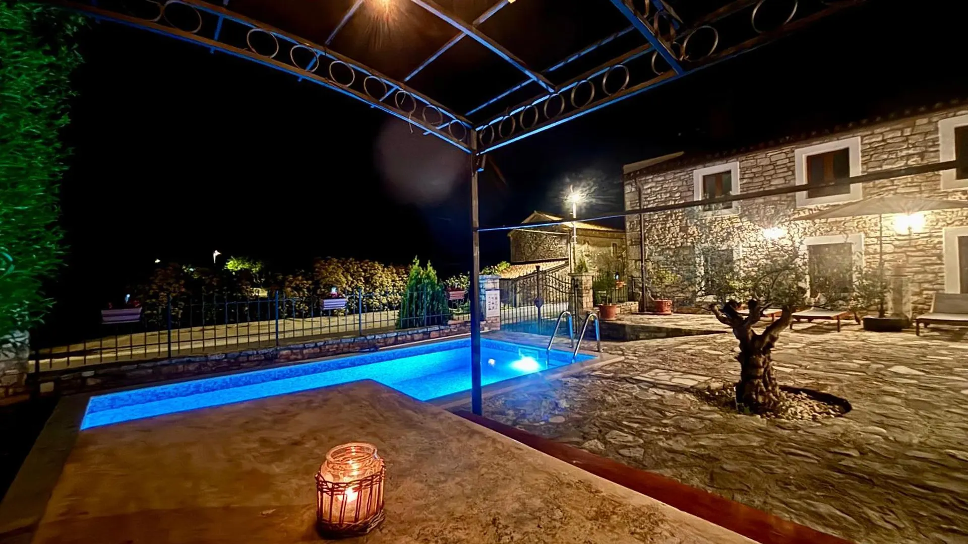 Villa Rustica Buje Сasa de vacaciones